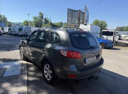 Hyundai - Santa FE