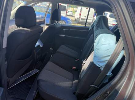 Hyundai - Santa FE