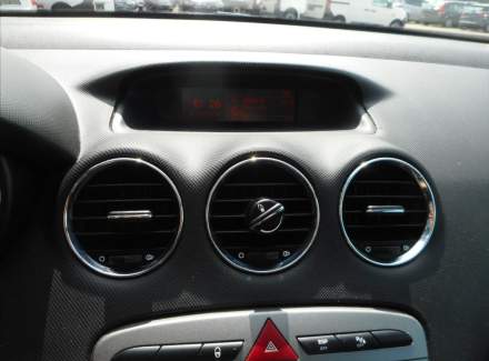 Peugeot - 308