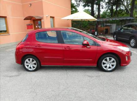 Peugeot - 308