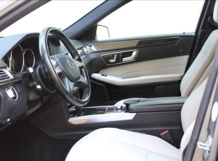 Mercedes-Benz - E-class