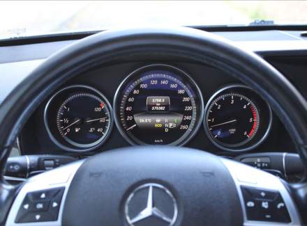 Mercedes-Benz - E-class