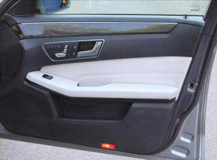 Mercedes-Benz - E-class