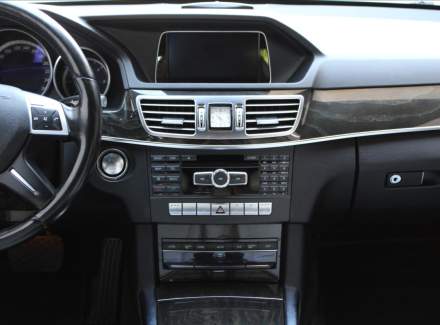 Mercedes-Benz - E-class