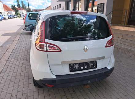 Renault - Scenic