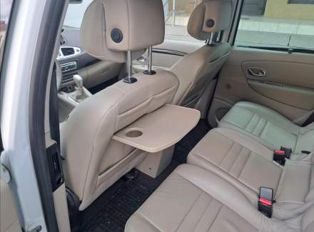 Renault - Scenic