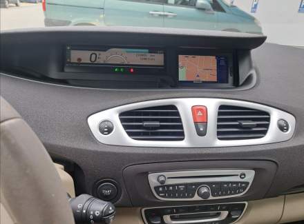 Renault - Scenic