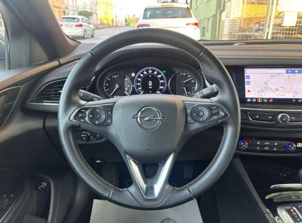 Opel - Insignia