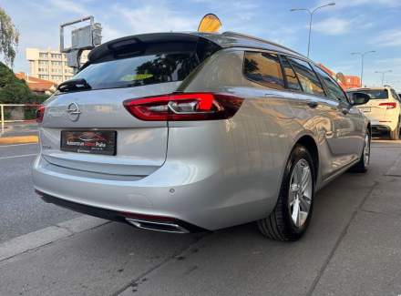 Opel - Insignia