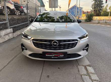 Opel - Insignia