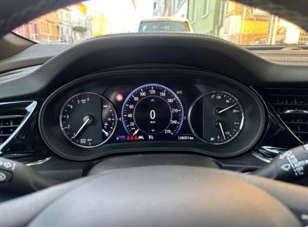 Opel - Insignia