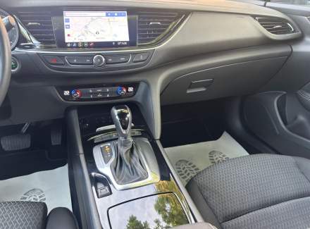 Opel - Insignia