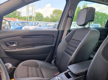 Renault - Scenic