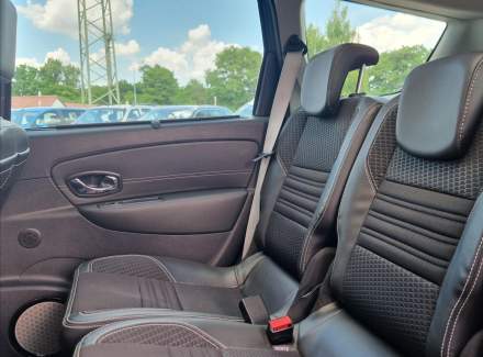 Renault - Scenic