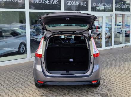 Renault - Scenic