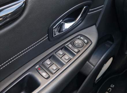 Renault - Scenic