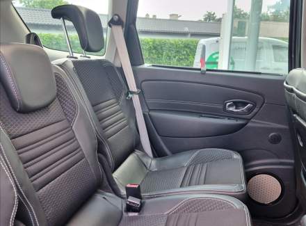 Renault - Scenic