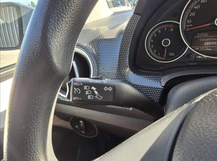 Volkswagen - Up!
