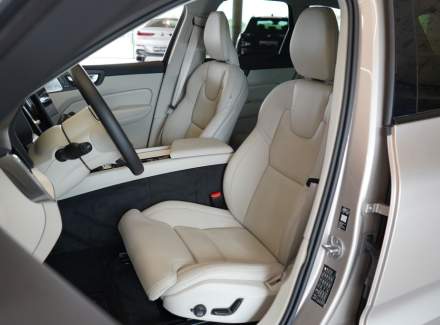 Volvo - XC60