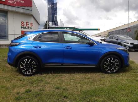 Kia - XCeed
