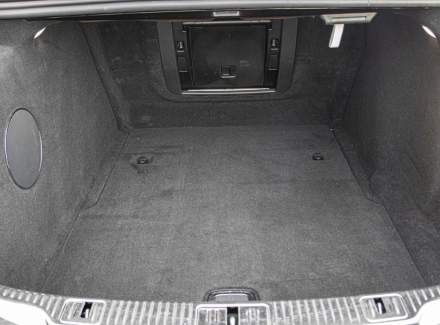 Mercedes-Benz - S-class