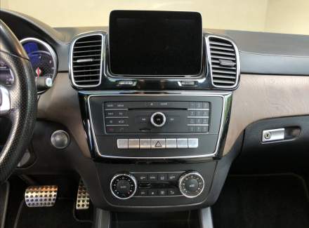 Mercedes-Benz - GLE