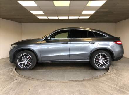 Mercedes-Benz - GLE