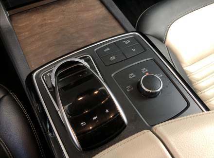 Mercedes-Benz - GLE