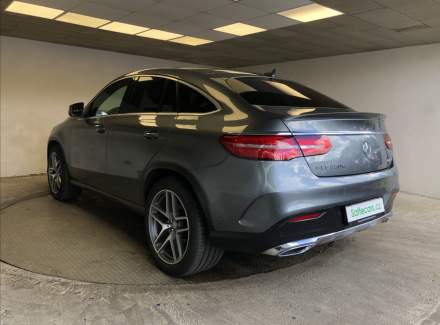 Mercedes-Benz - GLE