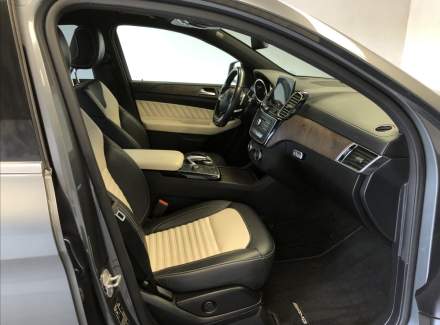 Mercedes-Benz - GLE