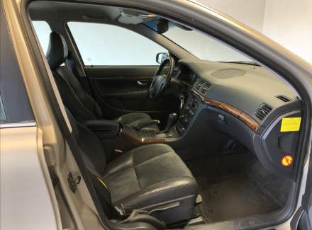 Volvo - S80