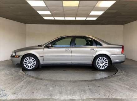 Volvo - S80