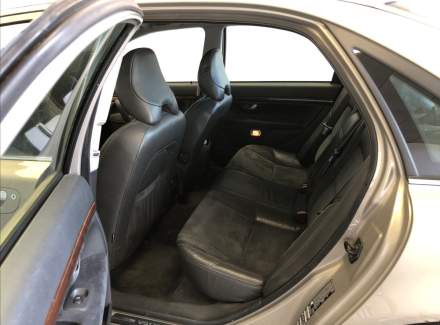 Volvo - S80