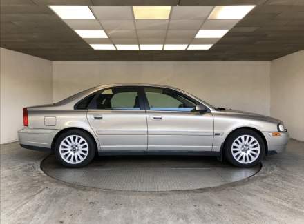 Volvo - S80