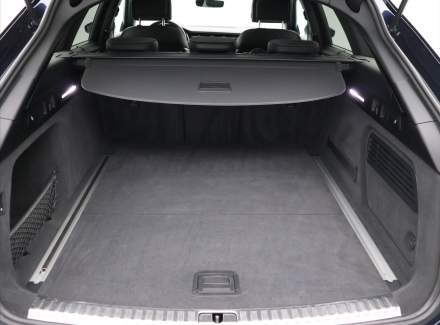 Audi - S6