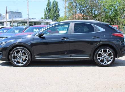 Kia - XCeed