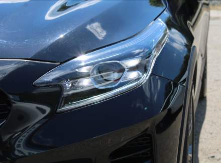 Kia - XCeed