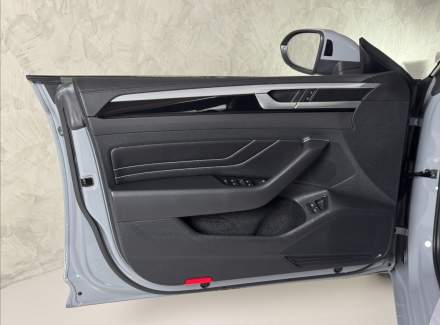 Volkswagen - Arteon