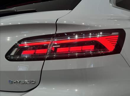 Volkswagen - Arteon
