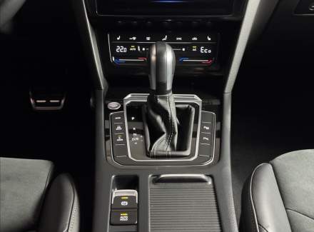 Volkswagen - Arteon