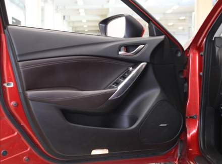Mazda - 6