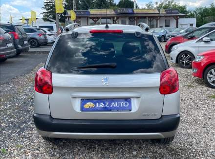 Peugeot - 207
