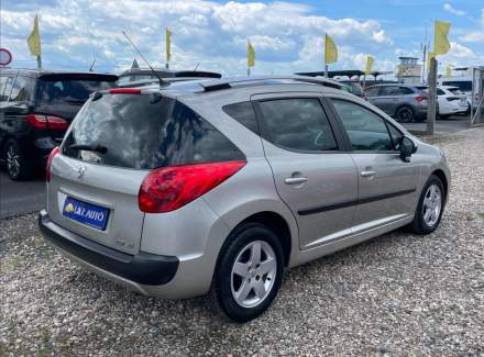 Peugeot - 207