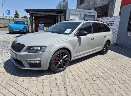 Škoda - Octavia
