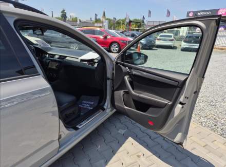 Škoda - Octavia