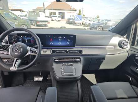 Mercedes-Benz - V-class