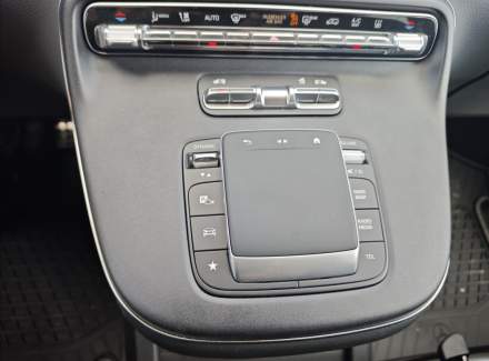 Mercedes-Benz - V-class
