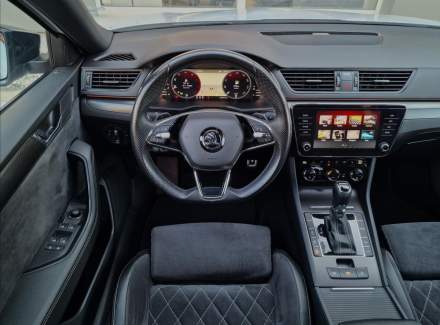 Škoda - Superb