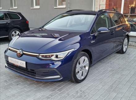 Volkswagen - Golf