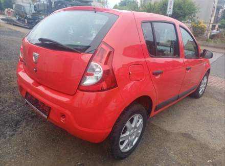 Dacia - Sandero
